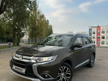 Mitsubishi Outlander 2017 года за 10 500 000 тг. в Алматы – фото 2