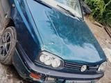 Volkswagen Golf 1996 года за 700 000 тг. в Урджар