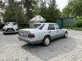 Mercedes-Benz E 220 1994 года за 1 900 000 тг. в Алматы – фото 3
