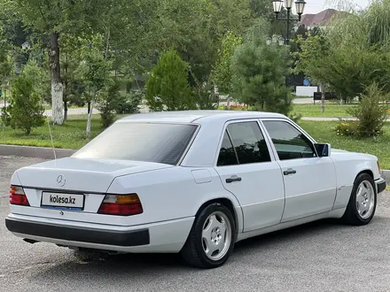 Mercedes-Benz E 260 1991 года за 2 900 000 тг. в Шымкент – фото 9