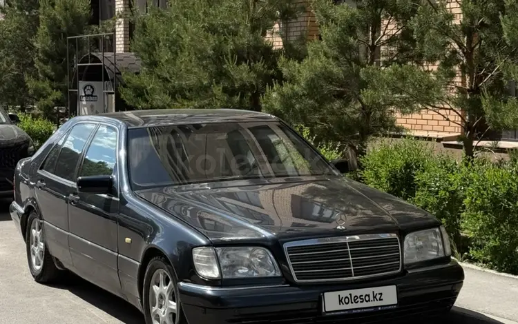 Mercedes-Benz S 320 1996 года за 3 700 000 тг. в Астана