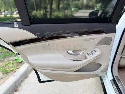 Mercedes-Benz S 450 2018 года за 36 000 000 тг. в Алматы – фото 14