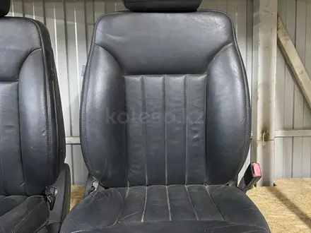 Передние сиденья от ML GL R class w164 w251 за 250 000 тг. в Алматы – фото 2