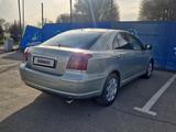 Toyota Avensis 2004 годаүшін3 770 000 тг. в Талдыкорган – фото 4