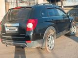 Chevrolet Captiva 2009 года за 4 600 000 тг. в Алматы – фото 2