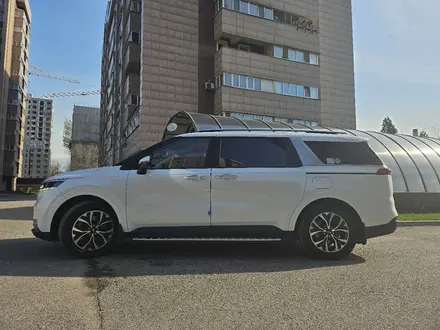 Kia Carnival 2021 года за 16 700 000 тг. в Алматы – фото 10