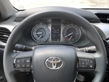 Toyota Hilux 2021 года за 20 500 000 тг. в Шымкент – фото 11