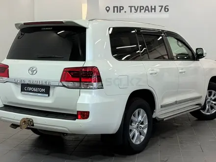 Toyota Land Cruiser Luxe 2020 года за 32 900 000 тг. в Астана – фото 19