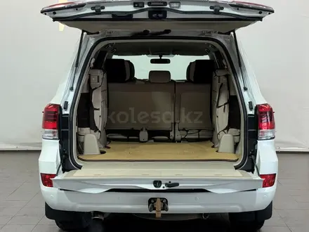 Toyota Land Cruiser Luxe 2020 года за 32 900 000 тг. в Астана – фото 10