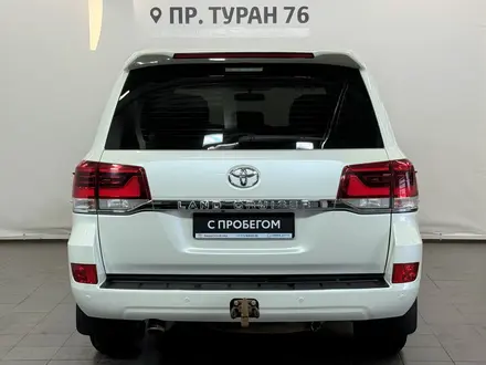 Toyota Land Cruiser Luxe 2020 года за 32 900 000 тг. в Астана – фото 5