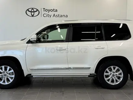 Toyota Land Cruiser Luxe 2020 года за 32 900 000 тг. в Астана – фото 3