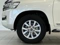 Toyota Land Cruiser Luxe 2020 года за 32 900 000 тг. в Астана – фото 17