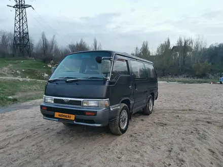 Nissan Caravan 1995 года за 2 200 000 тг. в Алматы – фото 3