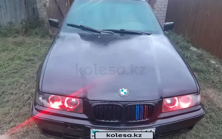 BMW 318 1991 годаүшін1 200 000 тг. в Семей