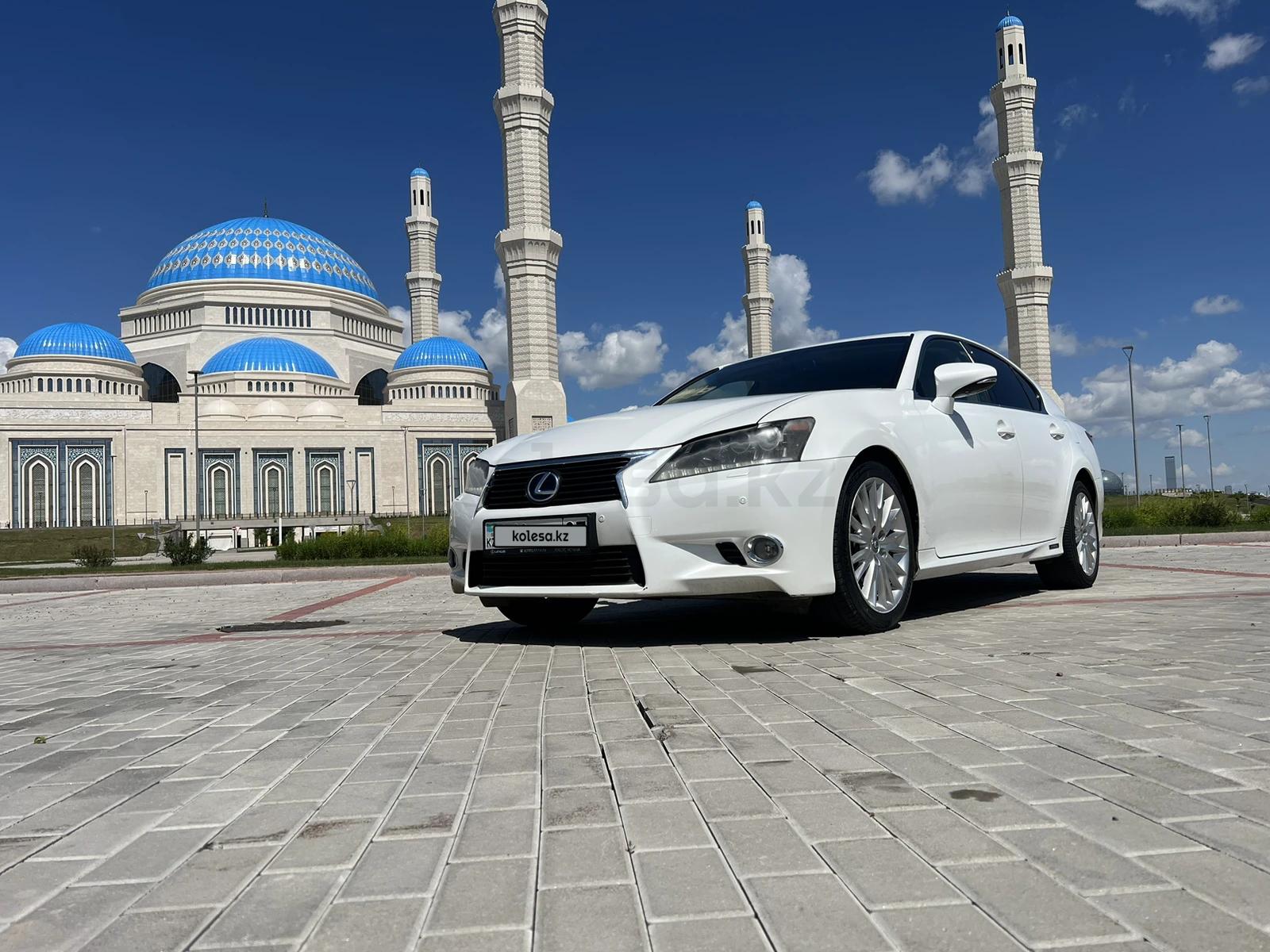 Lexus GS 450h 2013 г.