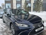 Lexus ES 350 2020 года за 25 500 000 тг. в Астана – фото 2