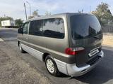 Hyundai H-1 2004 годаүшін4 500 000 тг. в Алматы – фото 2