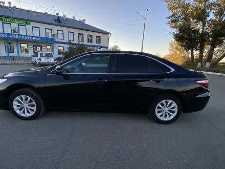 Toyota Camry 2016 года за 6 400 000 тг. в Уральск – фото 13