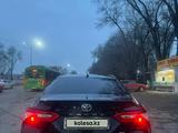 Toyota Camry 2019 года за 13 200 000 тг. в Алматы – фото 3