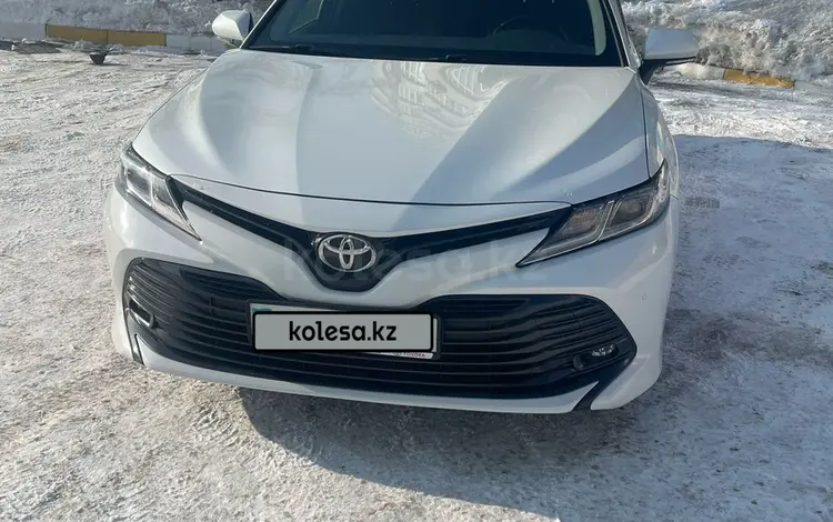 Toyota Camry 2019 годаүшін12 500 000 тг. в Усть-Каменогорск