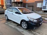 Hyundai Solaris 2013 годаүшін3 000 000 тг. в Уральск – фото 2