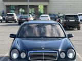 Mercedes-Benz E 280 1996 годаүшін2 800 000 тг. в Караганда