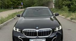 BMW 530 2024 года за 29 000 000 тг. в Астана – фото 2