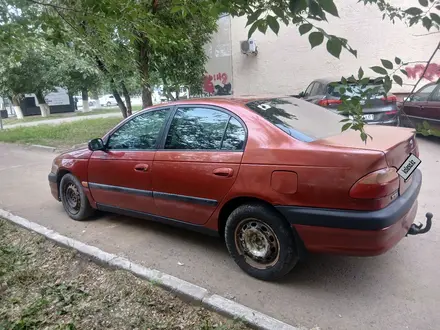 Toyota Avensis 2001 года за 2 000 000 тг. в Астана