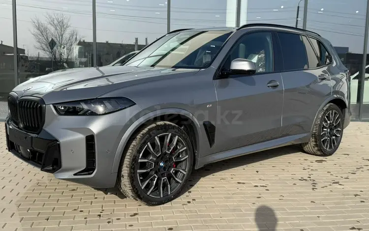 BMW X5 XDrive 40i 2025 года за 72 248 000 тг. в Уральск