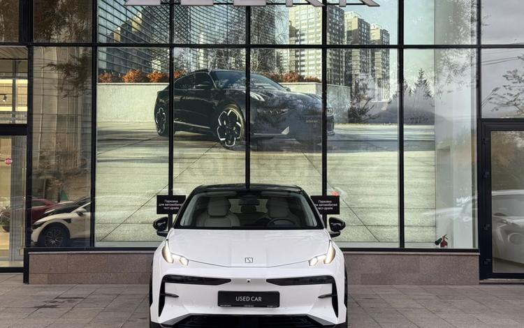 Zeekr X Flagship — миниатюра 1