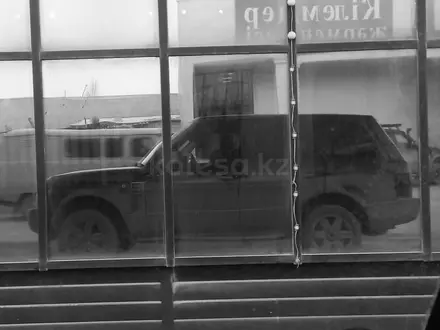 Land Rover Range Rover 2003 года за 3 000 000 тг. в Жанаозен – фото 3