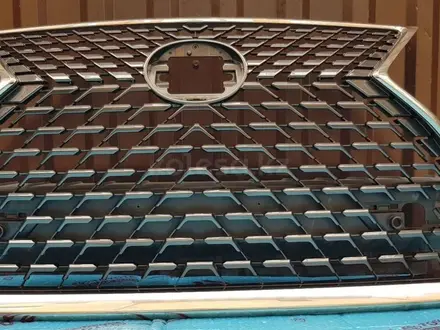 Решетка радиатора на Lexus RX4 за 350 000 тг. в Алматы – фото 3