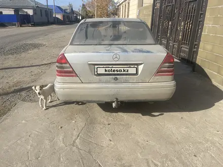 Mercedes-Benz C 220 1994 года за 1 100 000 тг. в Актобе – фото 3