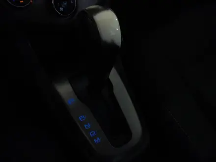 Chevrolet Aveo 2015 года за 2 480 000 тг. в Шымкент – фото 16