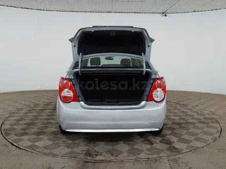 Chevrolet Aveo 2015 года за 2 480 000 тг. в Шымкент – фото 9