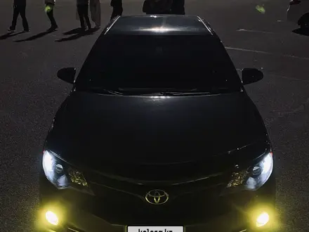 Toyota Camry 2013 года за 5 200 000 тг. в Атырау