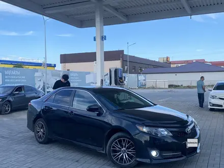 Toyota Camry 2013 года за 5 200 000 тг. в Атырау – фото 2