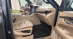 Cadillac Escalade 2019 года за 26 000 000 тг. в Аксай – фото 2