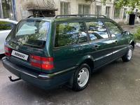 Volkswagen Passat 1995 года за 2 598 000 тг. в Караганда