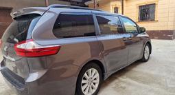 Toyota Sienna 2015 года за 10 900 000 тг. в Шымкент – фото 4