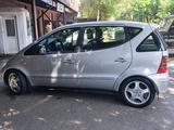 Mercedes-Benz A 190 2001 года за 2 500 000 тг. в Алматы – фото 2