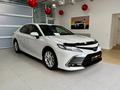 Toyota Camry 2023 года за 15 990 000 тг. в Актобе – фото 4