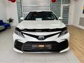 Toyota Camry 2023 года за 15 990 000 тг. в Актобе – фото 5