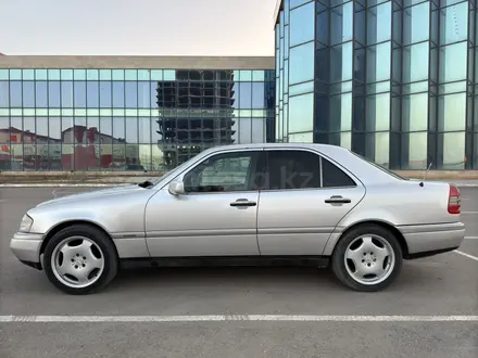 Mercedes-Benz C 280 1995 года за 3 200 000 тг. в Актау – фото 4