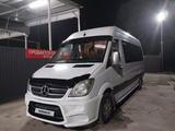 Mercedes-Benz Sprinter 2010 года за 14 000 000 тг. в Алматы – фото 2