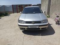 Volkswagen Golf 2000 года за 1 440 000 тг. в Семей