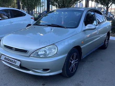 Kia Rio 2002 года за 1 900 000 тг. в Уральск – фото 2