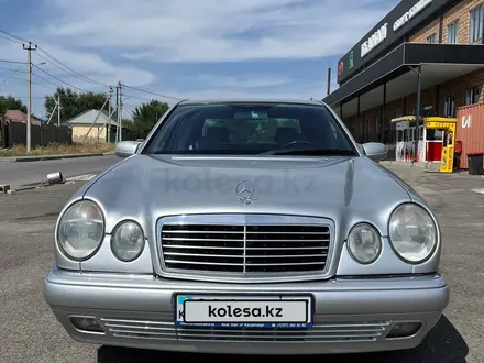 Mercedes-Benz E 280 1998 года за 4 250 000 тг. в Шымкент – фото 3