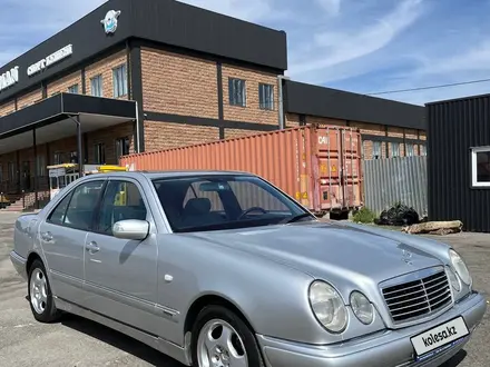 Mercedes-Benz E 280 1998 года за 4 250 000 тг. в Шымкент – фото 6