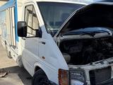 Volkswagen  LT 2001 года за 5 950 000 тг. в Атырау – фото 5